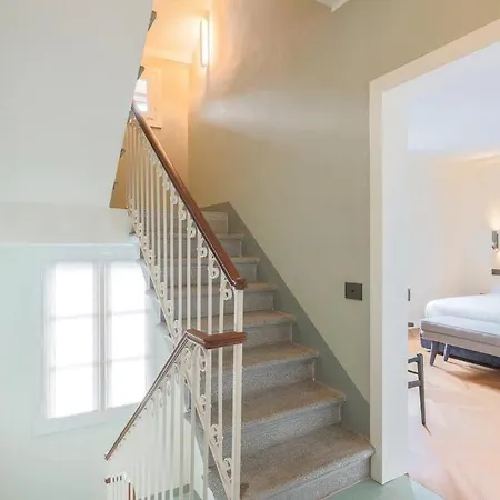 Annette - Lakeside فيلة *