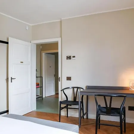 Annette - Lakeside Villa