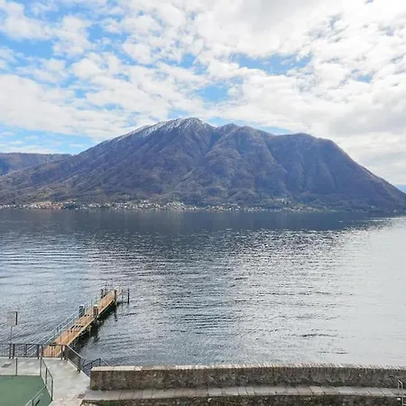 Annette - Lakeside فيلة Colonno