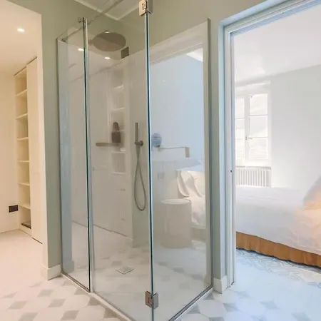 فيلة Annette - Lakeside *